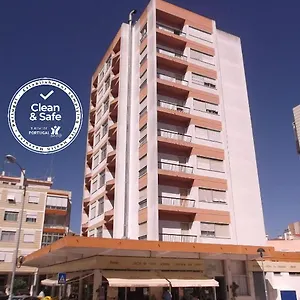 2* Affittacamere Residencial Jardim Da
